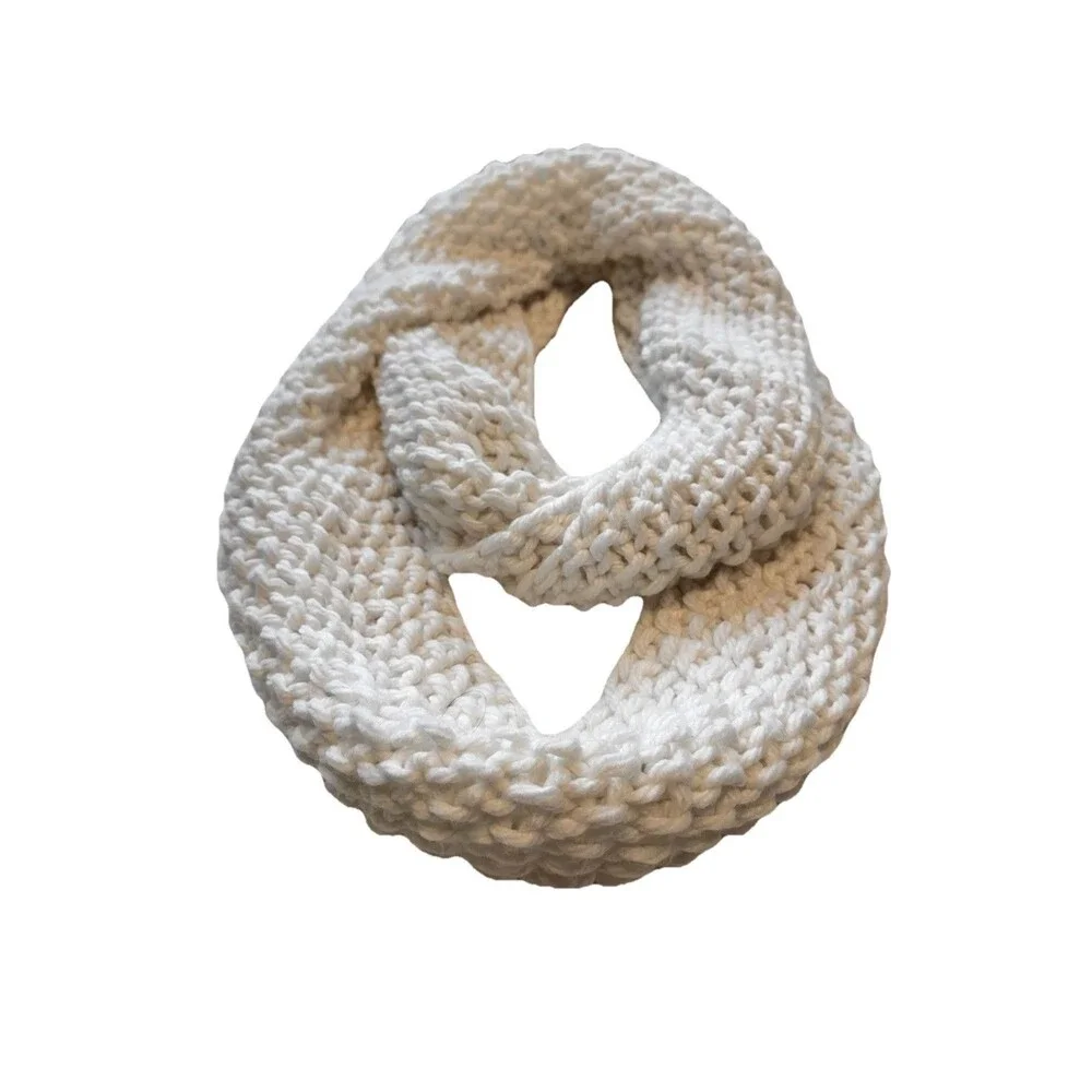 Hand Knit White Chunky Crochet Soft  Infinity Loop Circle Large Scarf 76”
